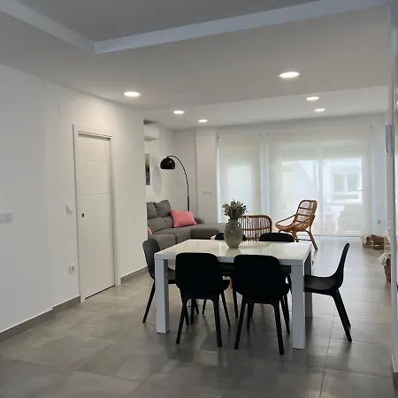 Будинок відпочинку La Casa De Pepo Коніль-де-ла-Фронтера